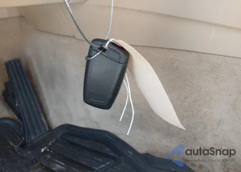 2013 BMW 320I xDrive z USA, uszkodzony, nr VIN WBA3C3C54DF982032